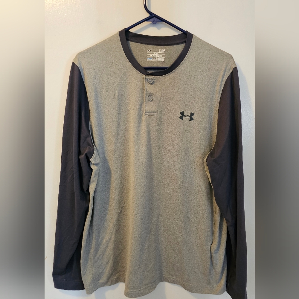 Under Armour Mens Large Henley Collar Long Sleeve Cold Gear Shirt Gray Loose Fit